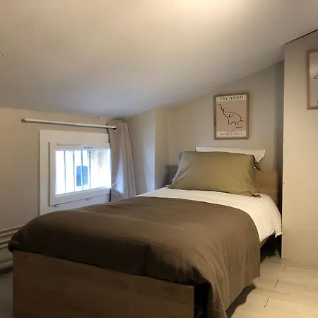 Appartamento Maison De Village Avec Jardinet *